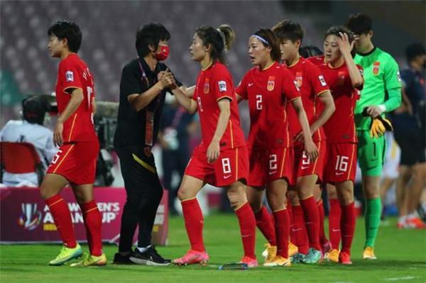 中国队对韩国队足球比赛结果_足球16个队单循环比赛编排_中国打菲律宾足球结果
