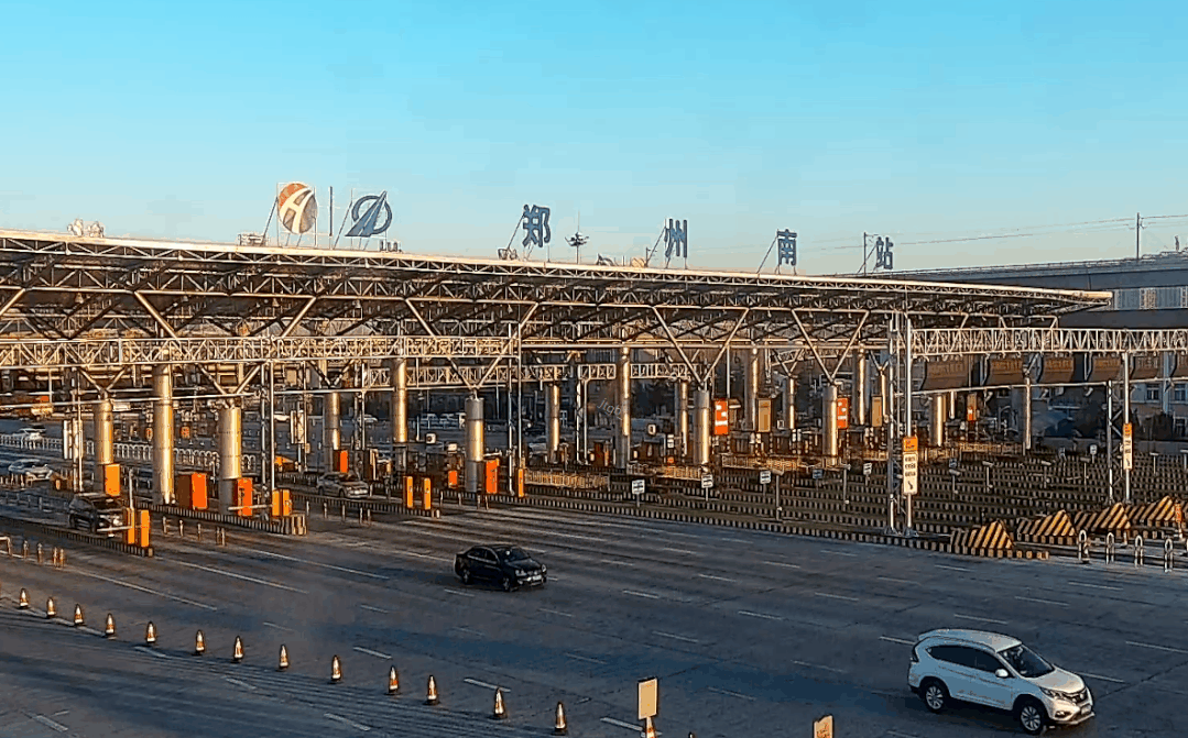 出行河南67二广高速济源段有事故现场正在处理