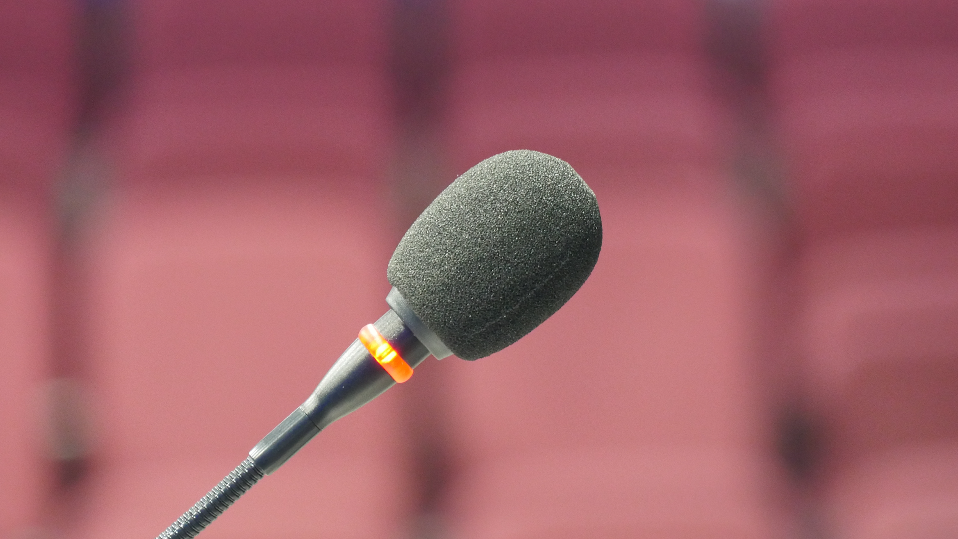 王凯与国药集团董事长刘敬桢会谈