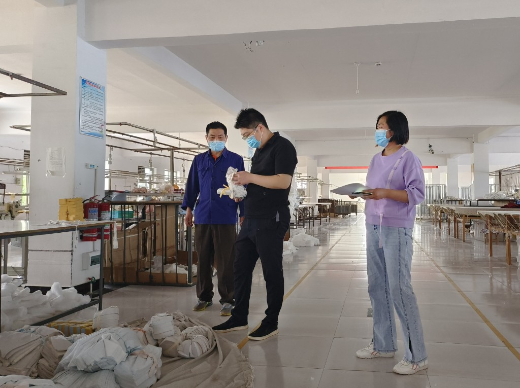 安阳县永和镇开展服装加工企业专项督导守住安全生产底线