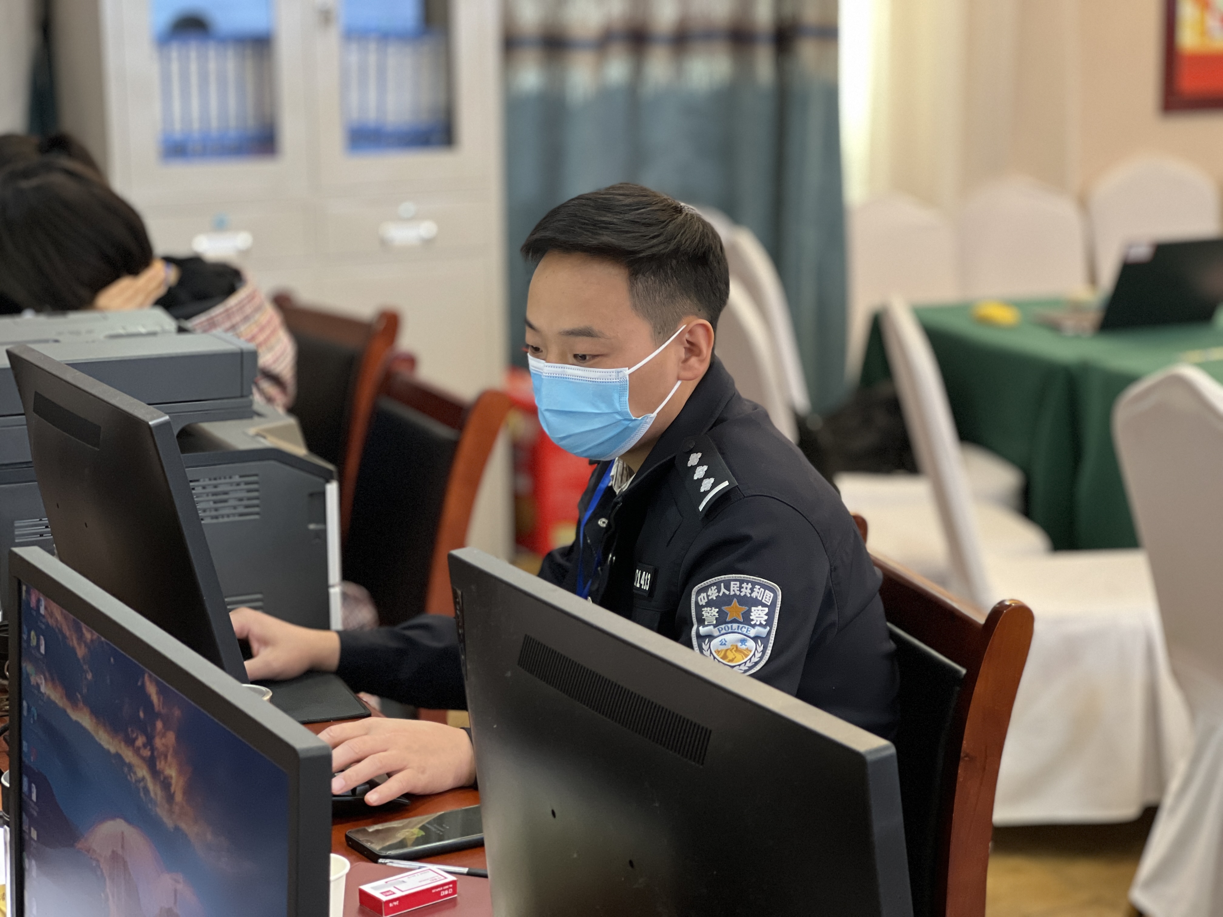 项城90后警察张鹏宇:让青春"警"彩纷呈