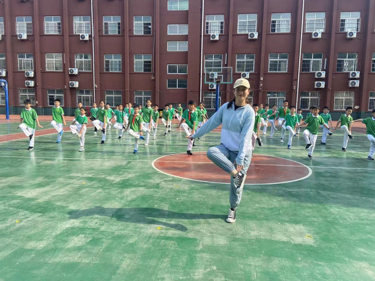 魅力健身快乐无限开封市梁苑小学开展全民健身月活动