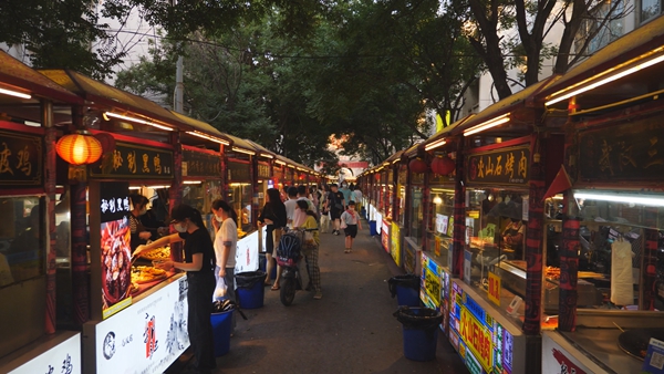 安阳古城的夜市你熟悉的烟火气回来了来了就不想走