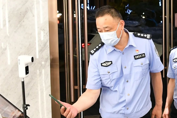 息县朱文权38年如一日平凡铸就无悔选择