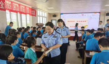 南阳卧龙公安：普法进校园 佑护学生健康成长