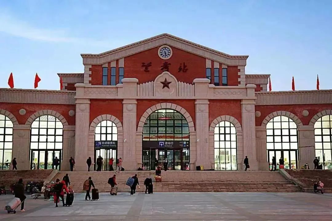 兰考通了高铁后步入发展快车道.