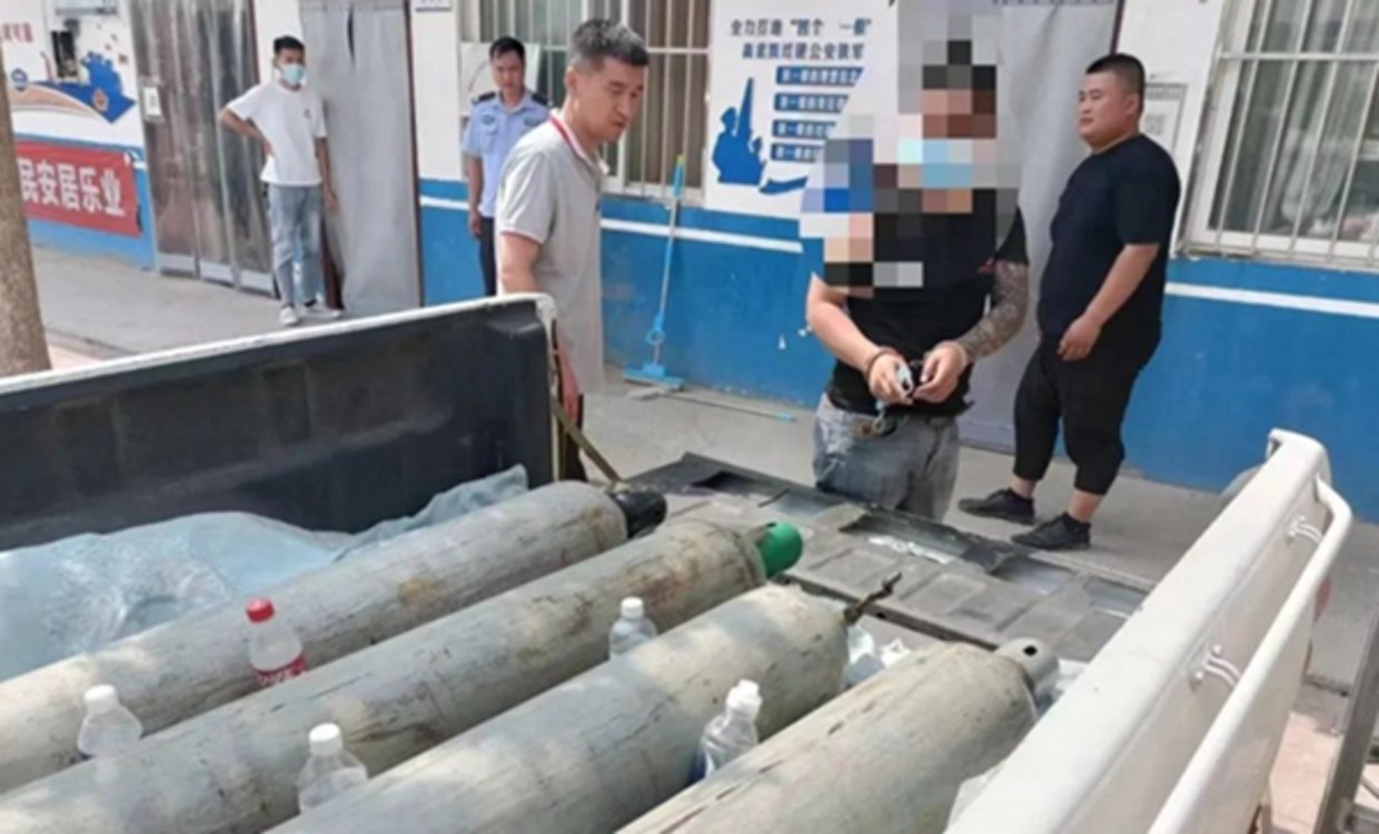 濮阳市开发区公安分局成功打掉一贩卖“笑气”团伙
