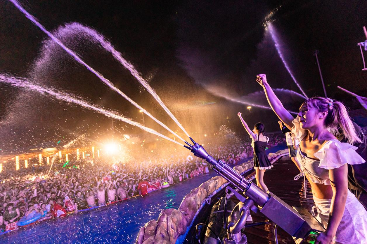 tmex雪碧夏日限定酷爽音乐节8月6日落地郑州银基乐海水世界