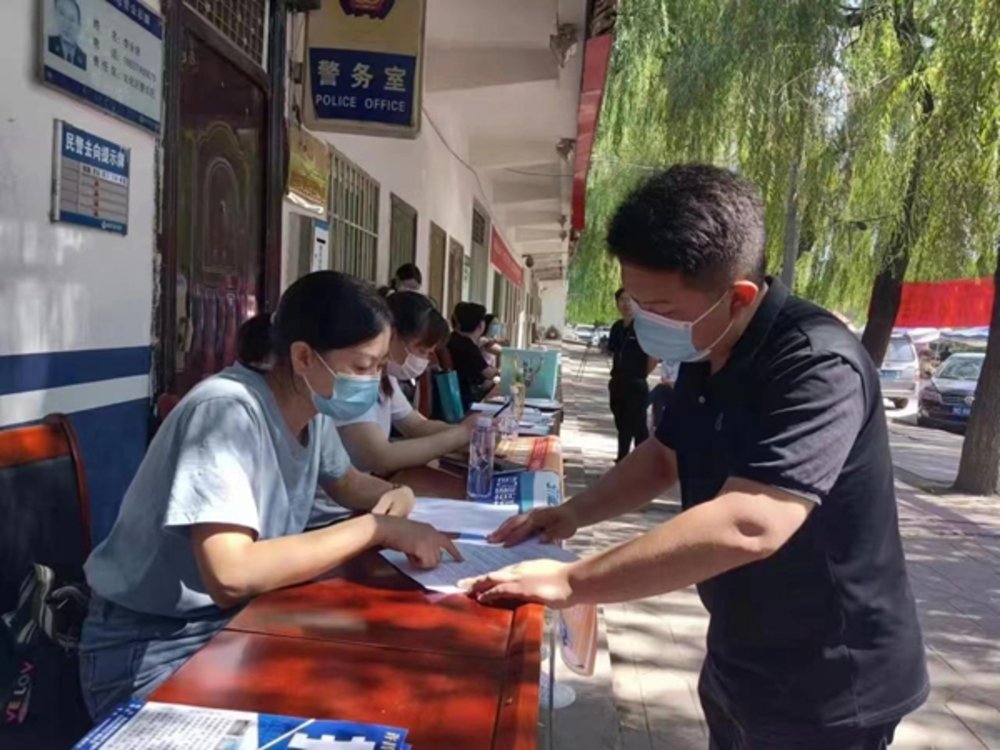 襄城县牵住就业“牛鼻子” 稳定民生幸福线