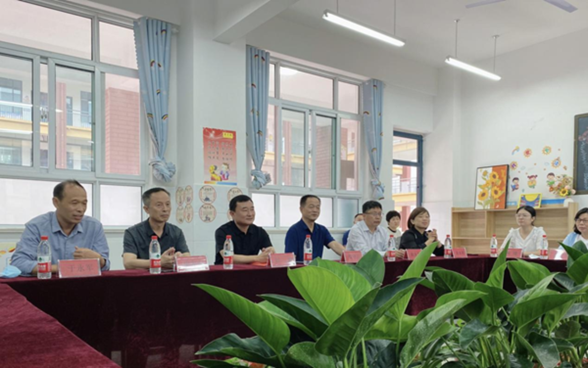 范县“家校社”协同育人的花蕊香飘四溢 引得全国各地教育同仁纷至沓来