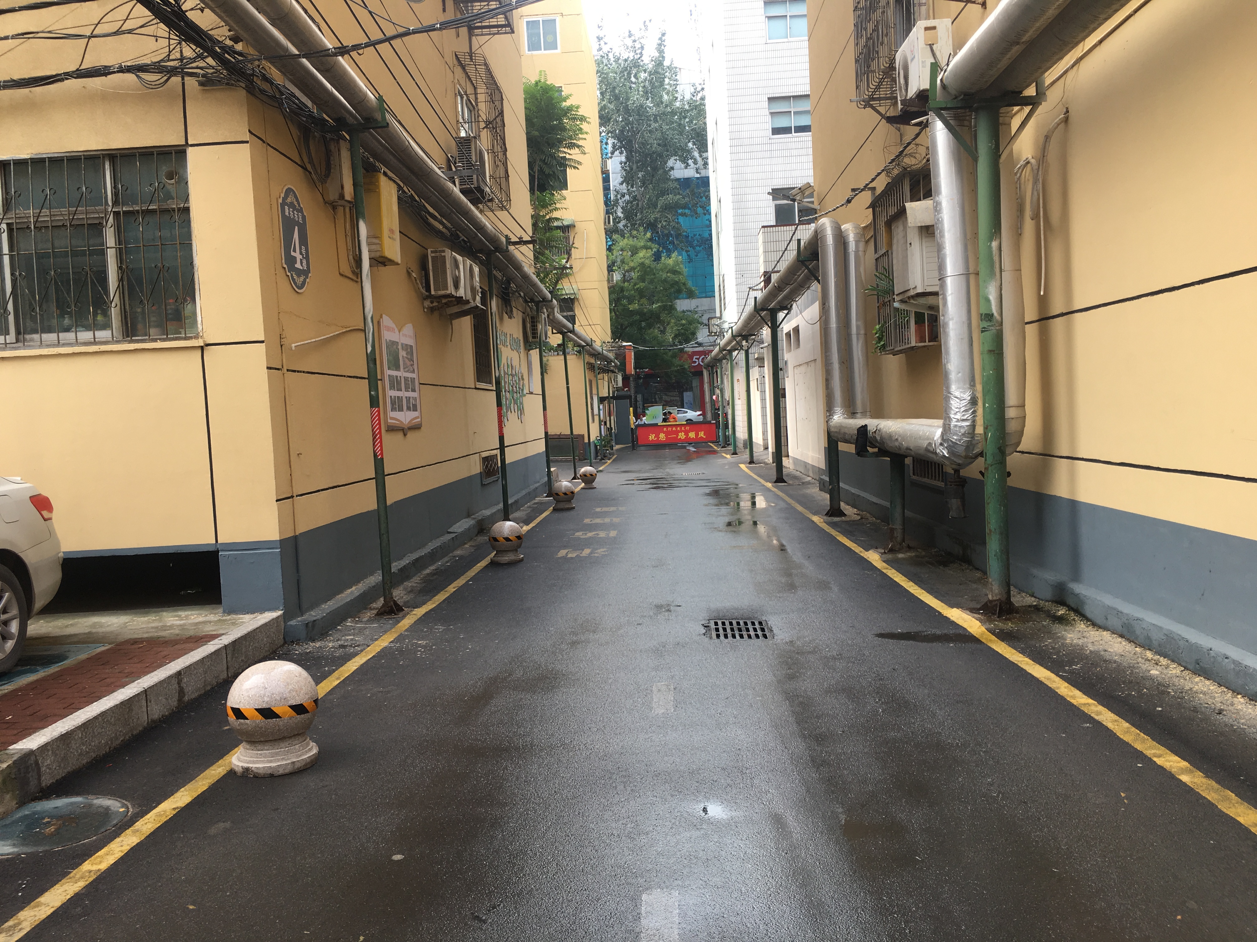 安阳市北关区灯塔路街道建设平安法治星让生命通道畅通