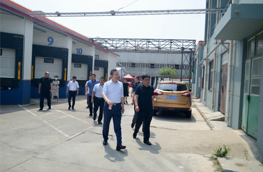 新乡市委常委市委秘书长谢松民获嘉县委书记赵明俊一行赴北京天津招商