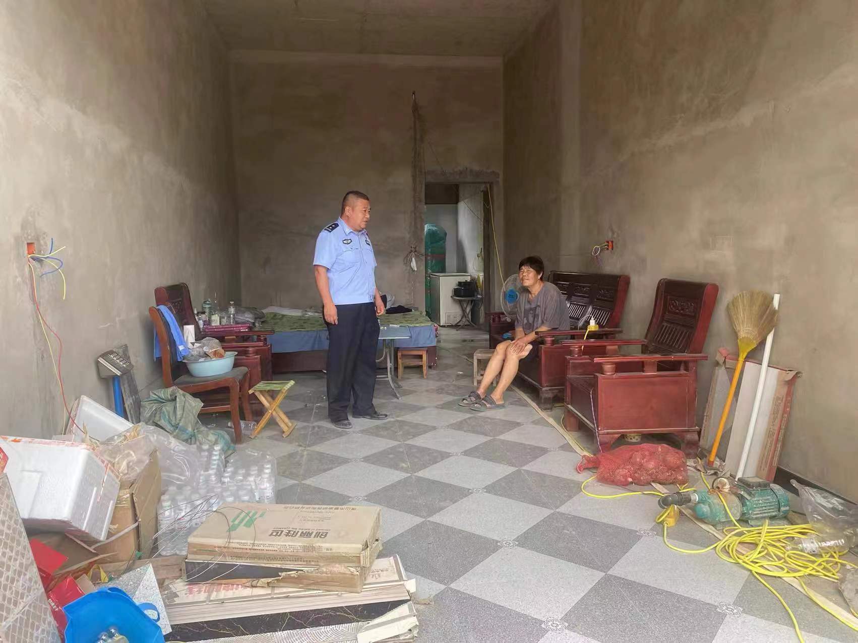 拆了围墙打一字_三墩新星小区拆围墙_梦见围墙被拆