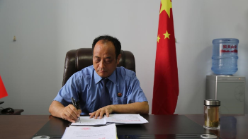 一个基层检察长的“脱薄”答卷