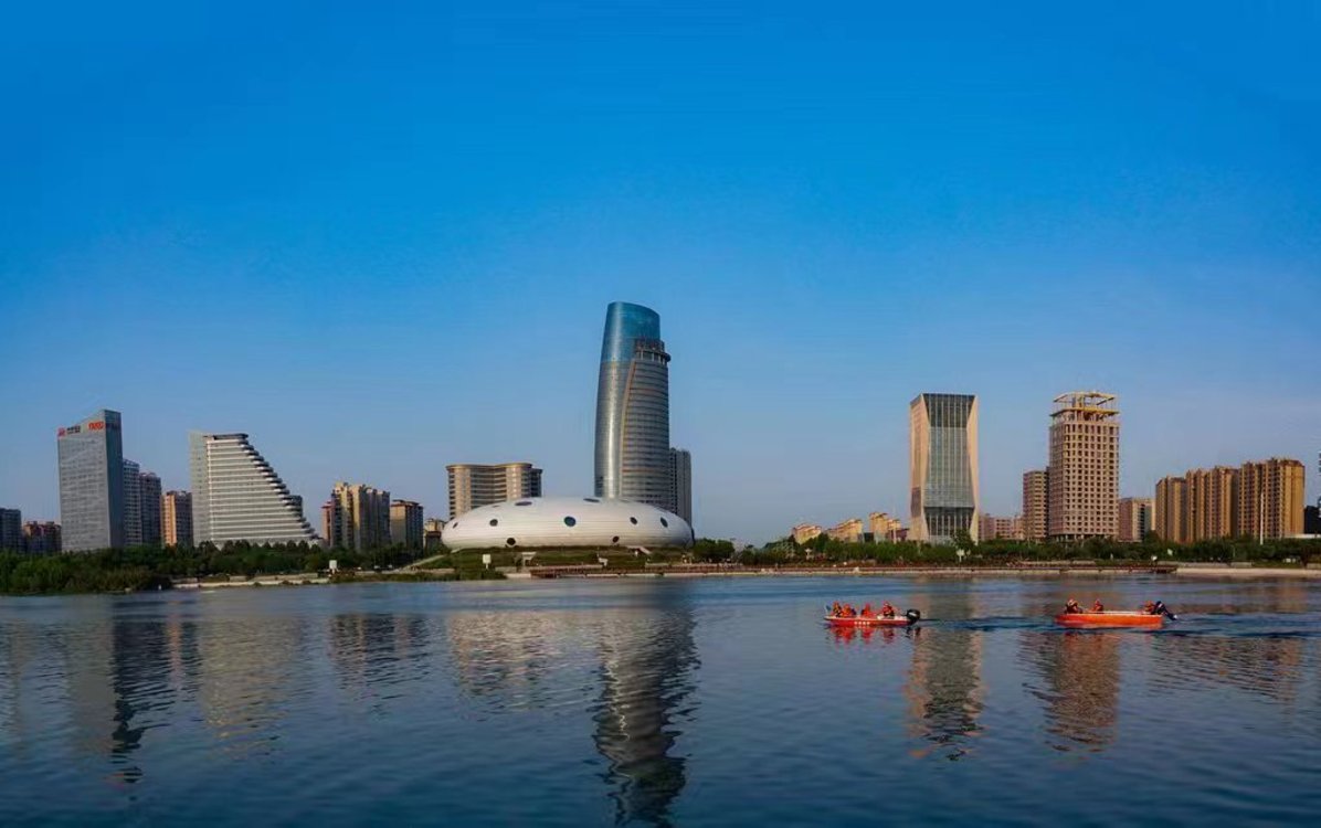 鹤壁示范区“四围绕四持续”优化营商环境走新更走心