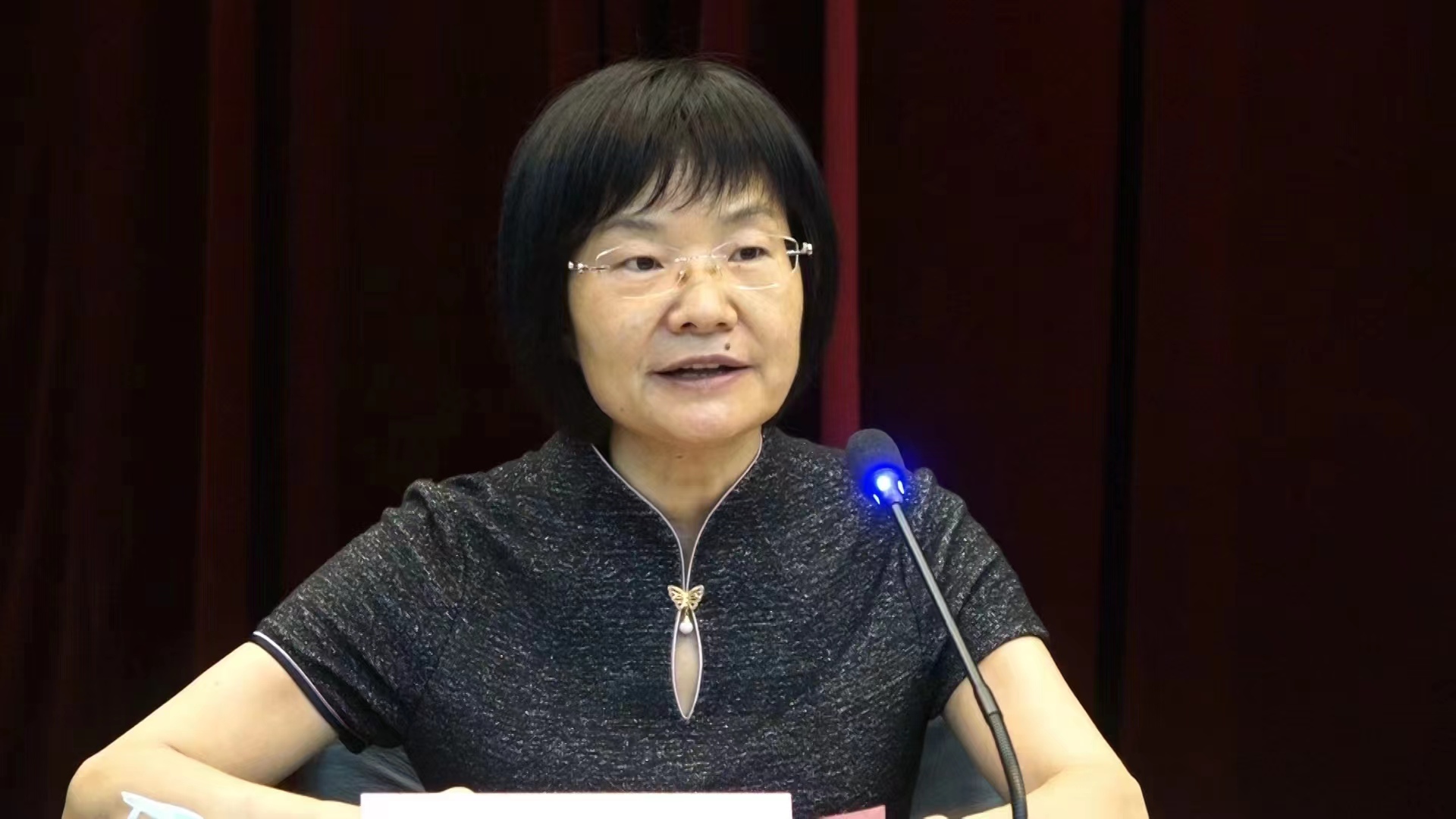 首页>河南新闻广播>正文>赵惠玲书记对做好慈善日机关捐赠活动作了