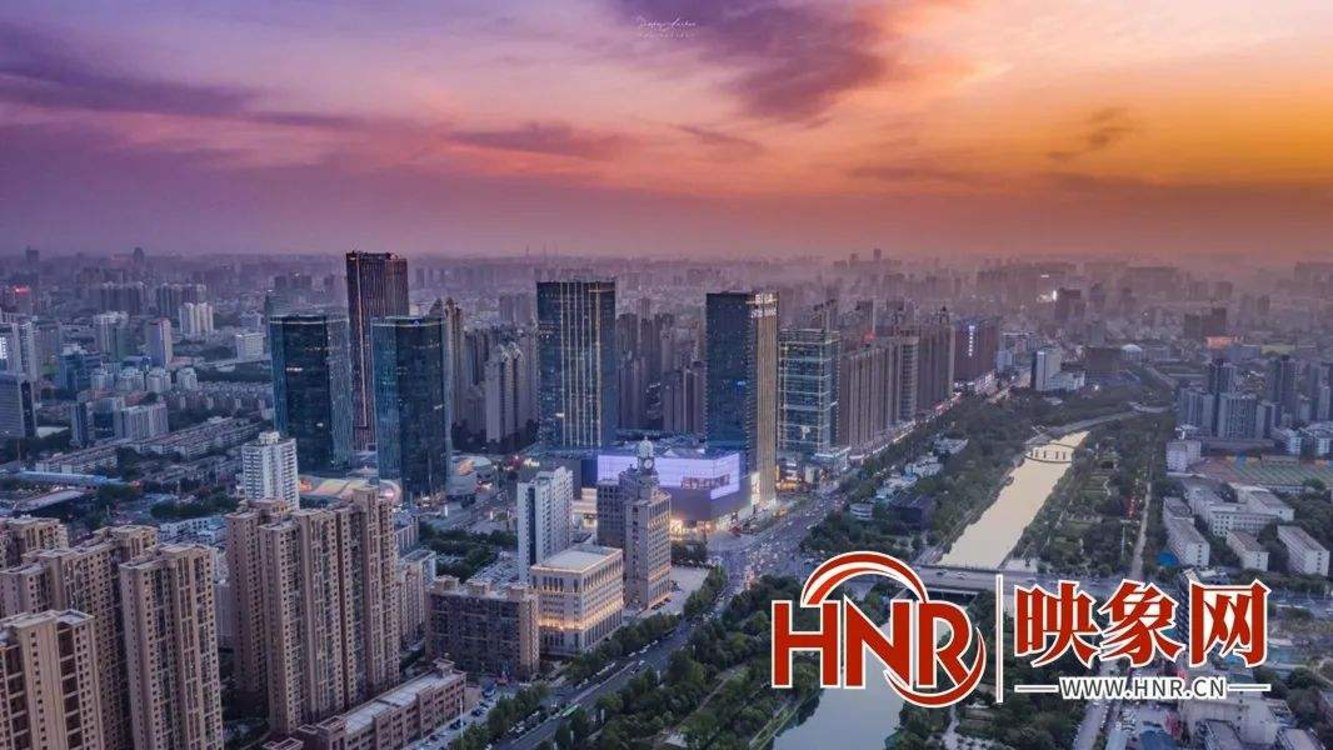 必须始终坚持以高质量发展推进中国式现代化