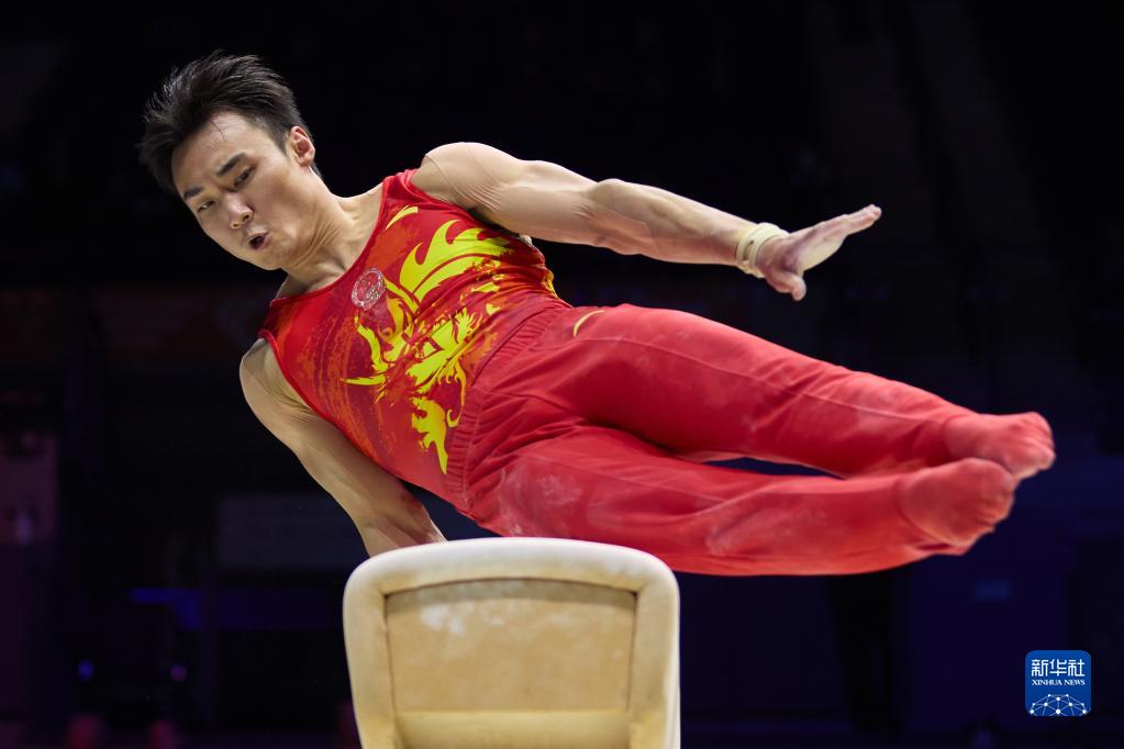 体操世锦赛：中国队参加男子资格赛