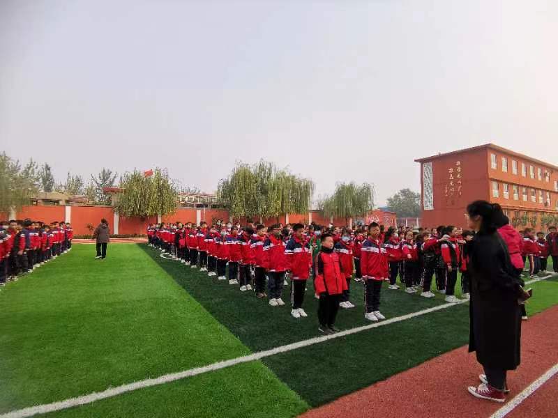 安阳市殷都区水冶镇北关小学开展消防演练活动