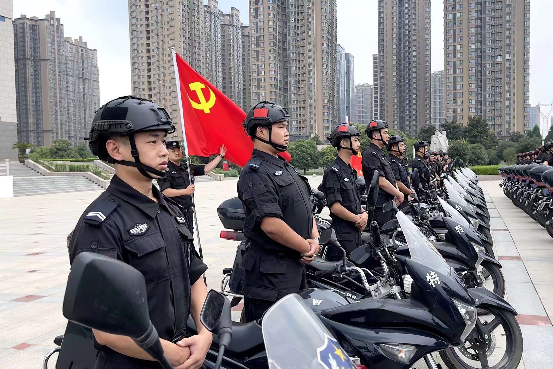 郑州公安：推动“三大体系”建设 提升辅警队伍战斗力