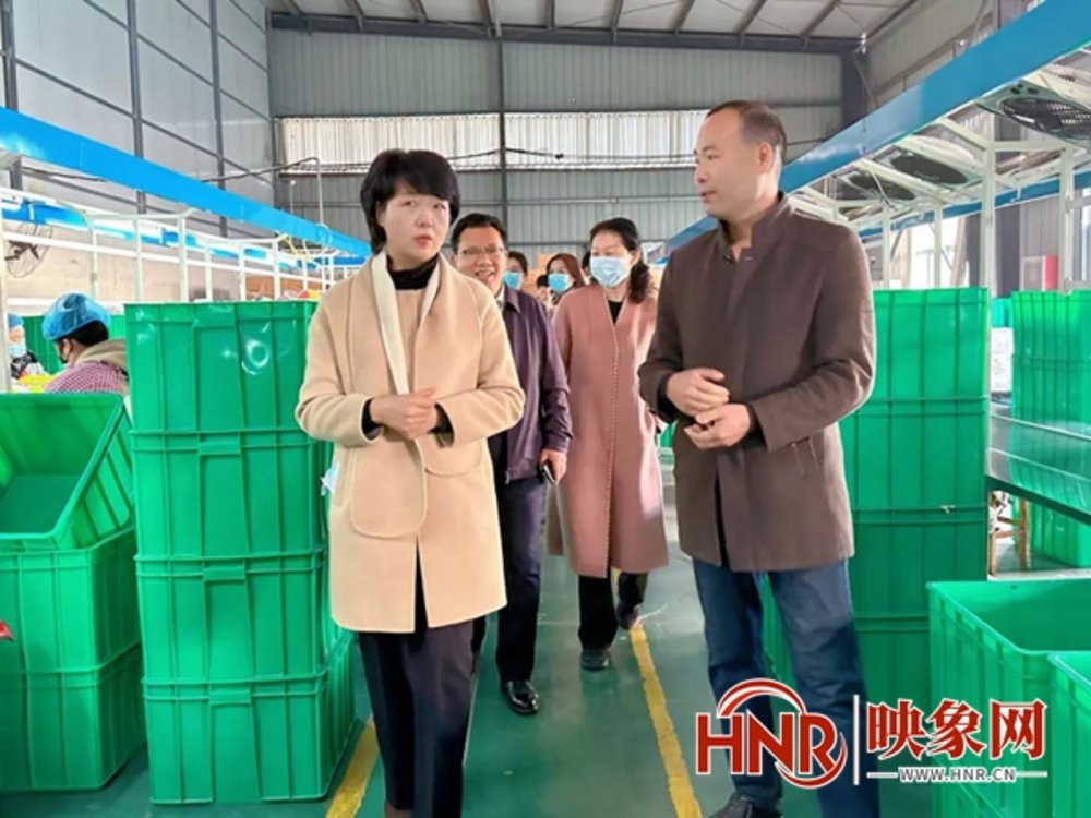 ���͹ذ��ͽ��Ƶ����㡱  ɳ�������ֻ��棺������չ���й��׽�����