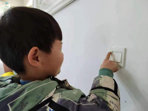 开封市红旗幼儿园开展节约用电宣传活动
