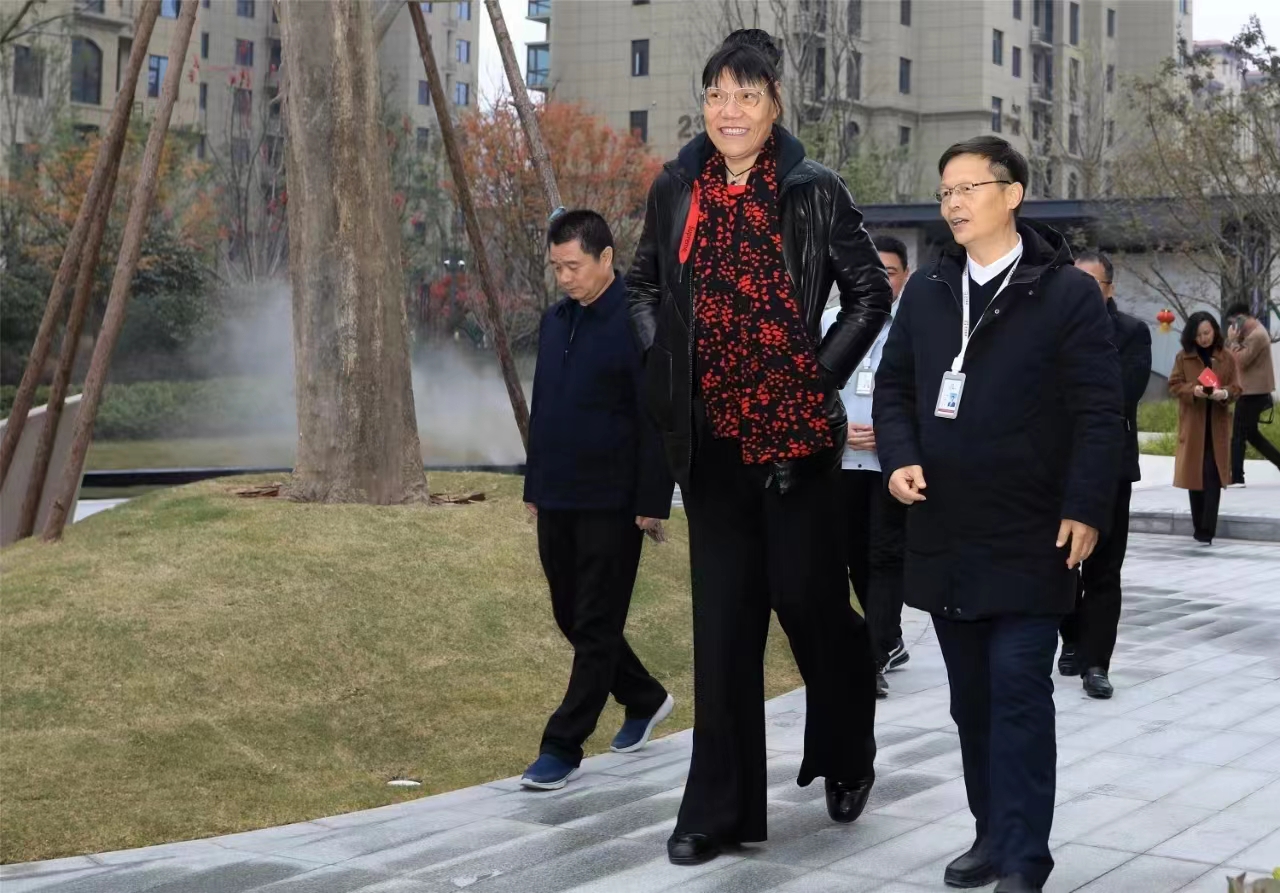 商丘柘城女儿郑海霞入选中国篮球名人堂