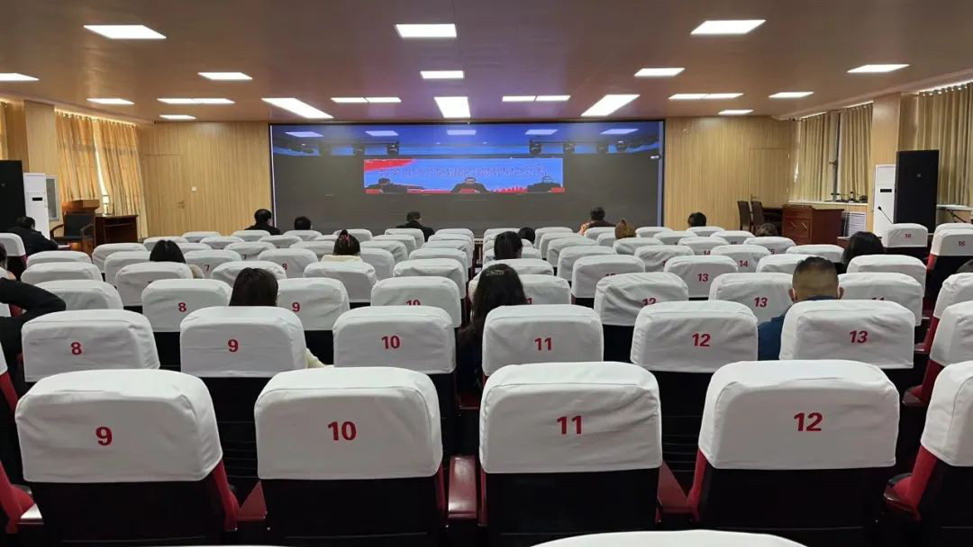 鹤壁经济技术开发区教体系统参加校园安全专题培训