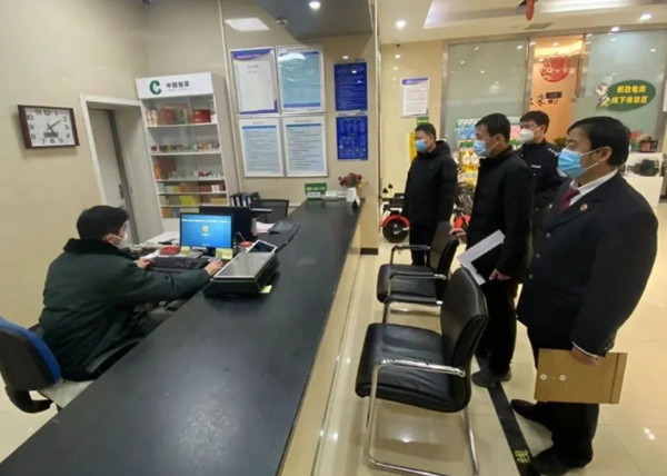 范县人民检察院联合县公安局、县邮政分公司对寄递企业进行安全督导检查