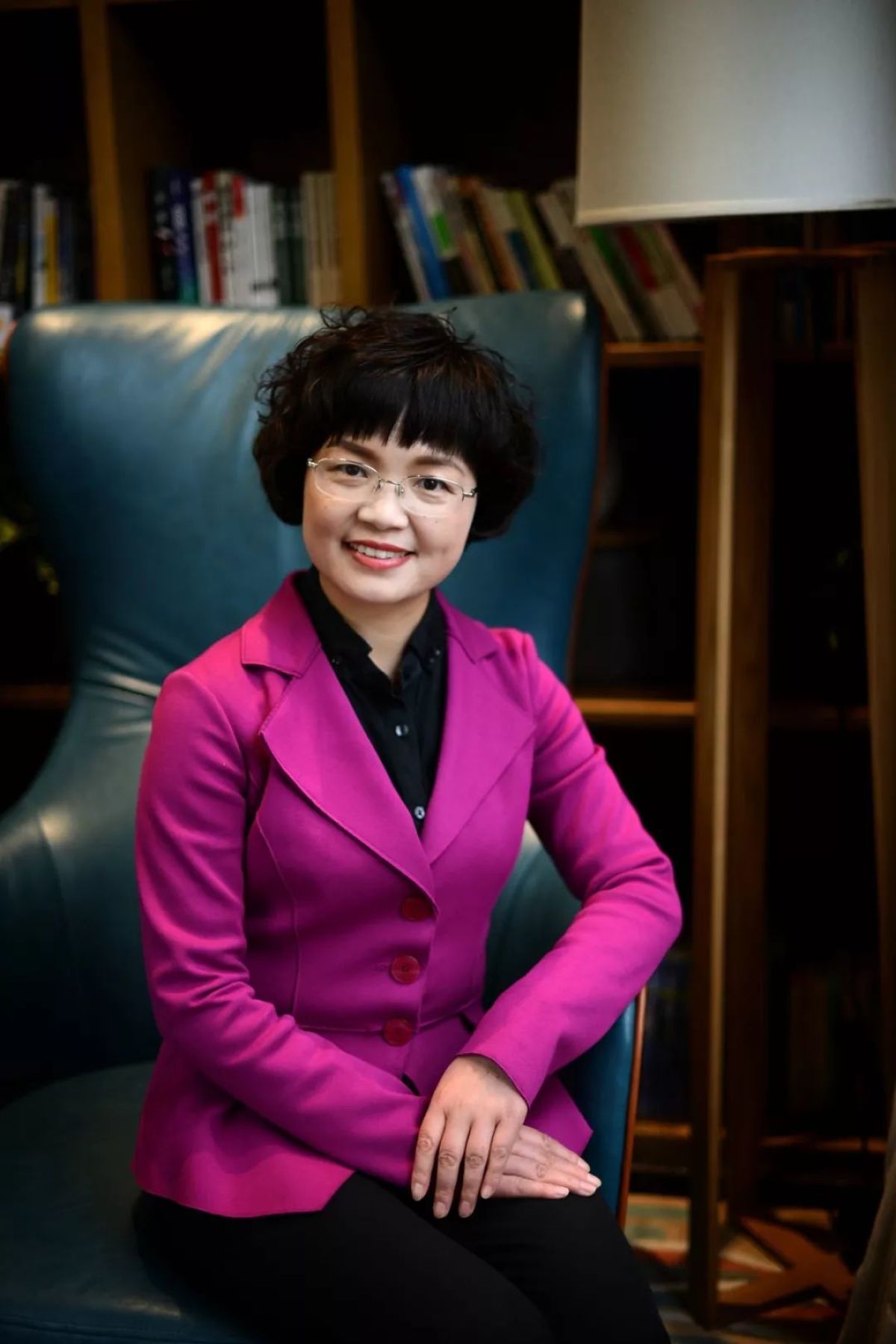 王丽娟任郑州市教育局局长