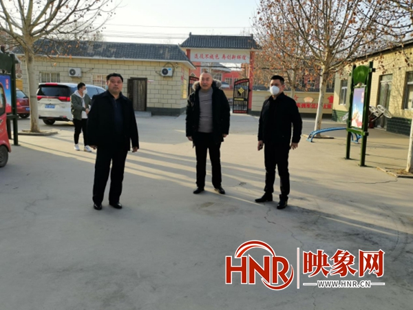 开封市退役军人服务中心主任张军超一行到杏花营农场退役军人服务站调研