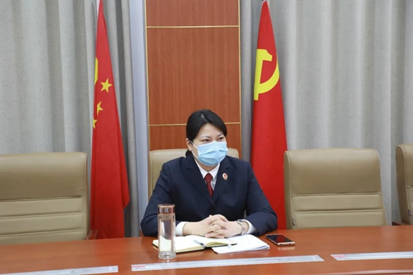 首页>开封>正文>在听取完各部门发言后,朱亚丽对各