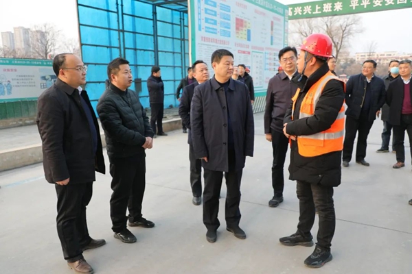 信阳市浉河区区长赵军华带队督导重点项目复工复产情况