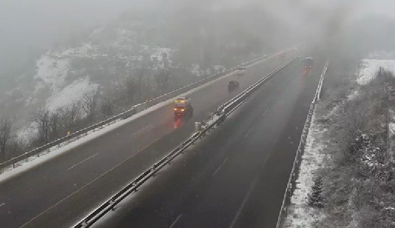 因降雪，今晨河南多条高速路段禁止车辆上站！