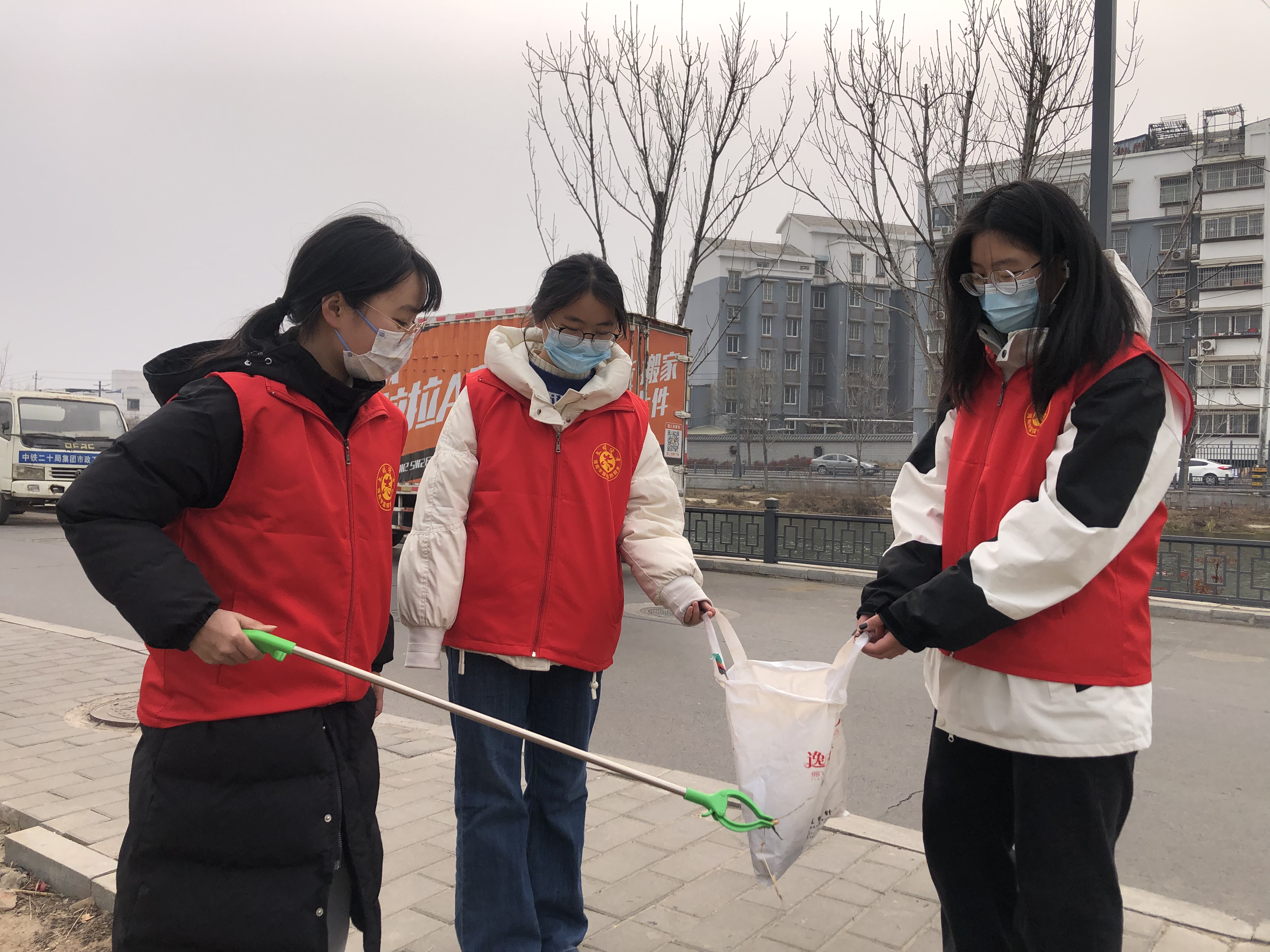 杞县高阳镇开展社会实践活动助力文明城市创建