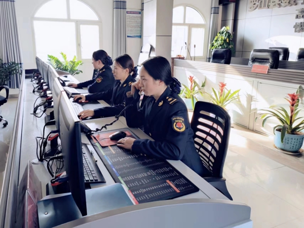 罗山县数字城管平台坐席员当好城市管理聆听者架起为民服务连心桥