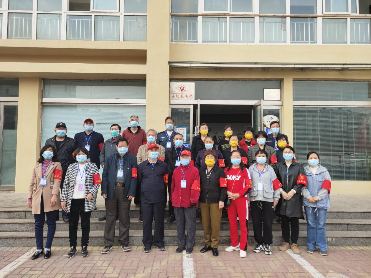 鹤壁市淇滨区长江路街道“三纵两横四带”模式促进创城水平上台阶