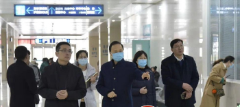 漯河市源汇区专家一行到镇平县人民医院参观交流