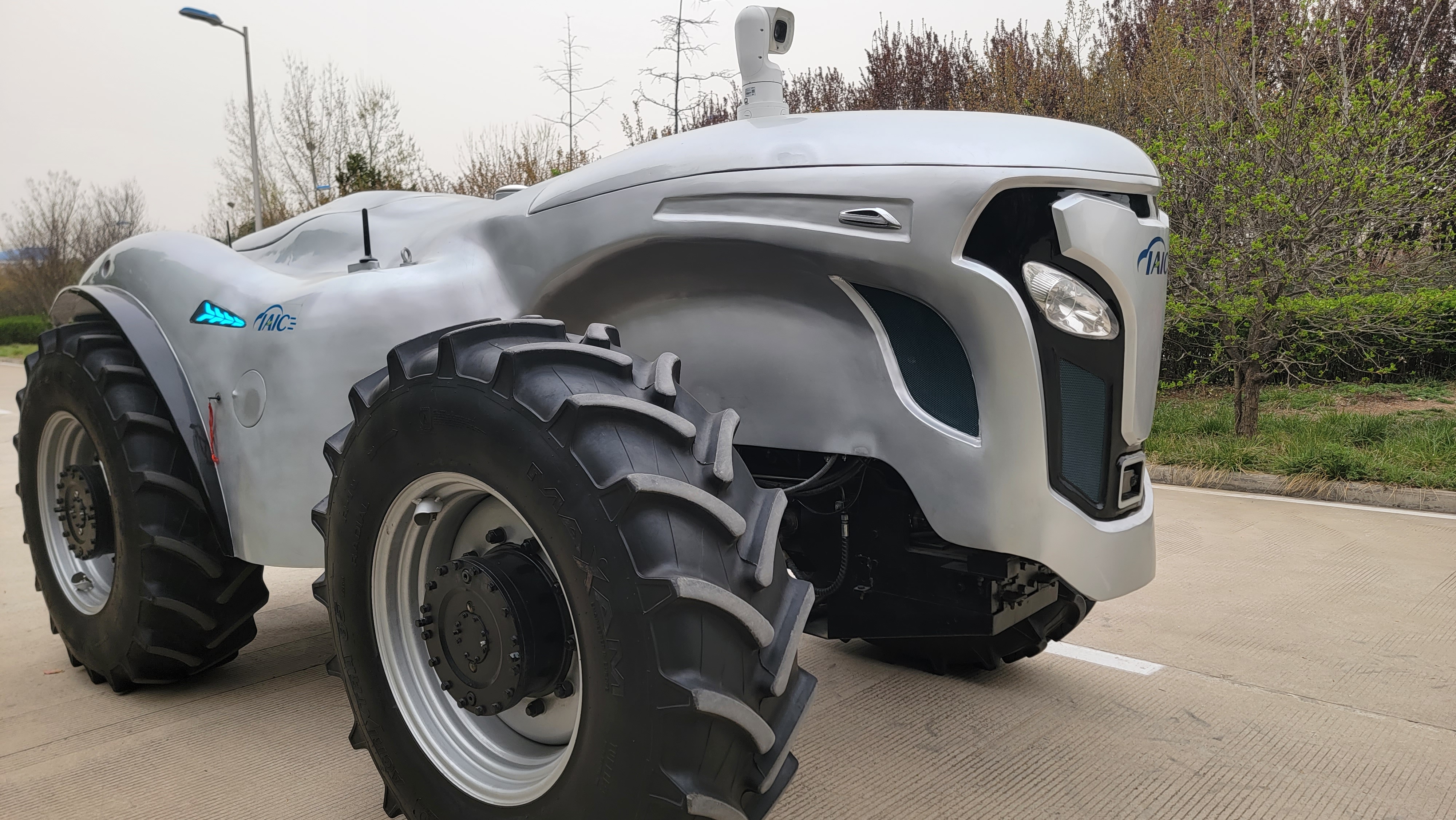 豫见丨无人驾驶拖拉机诞生记