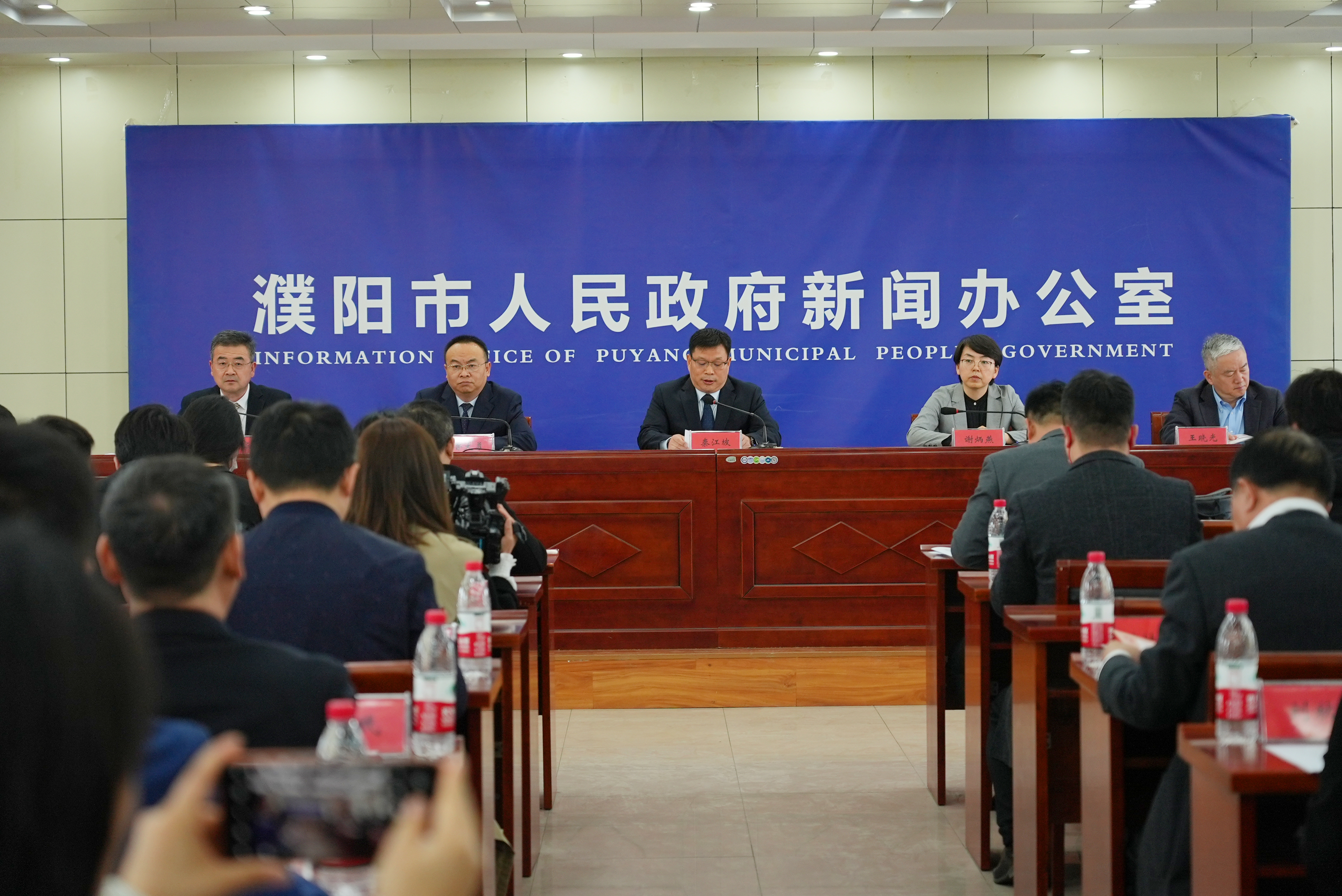 濮阳市政府召开新闻发布会通报2022年国网濮阳供电公司工业用电量增速