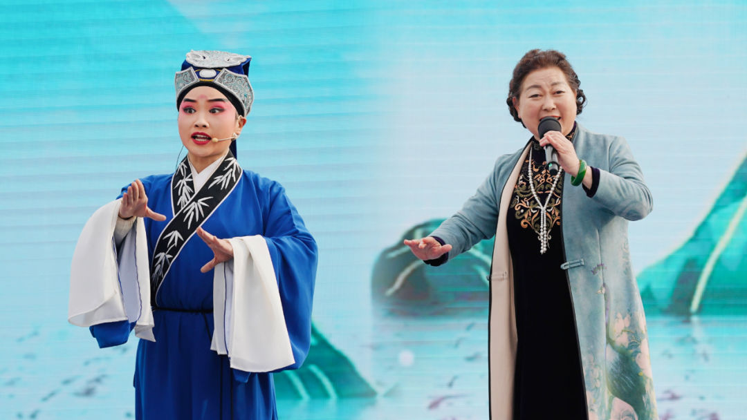 首页>梨园春>正文>情真意切,娓娓道来的道情戏,与可歌可泣的爱国名剧
