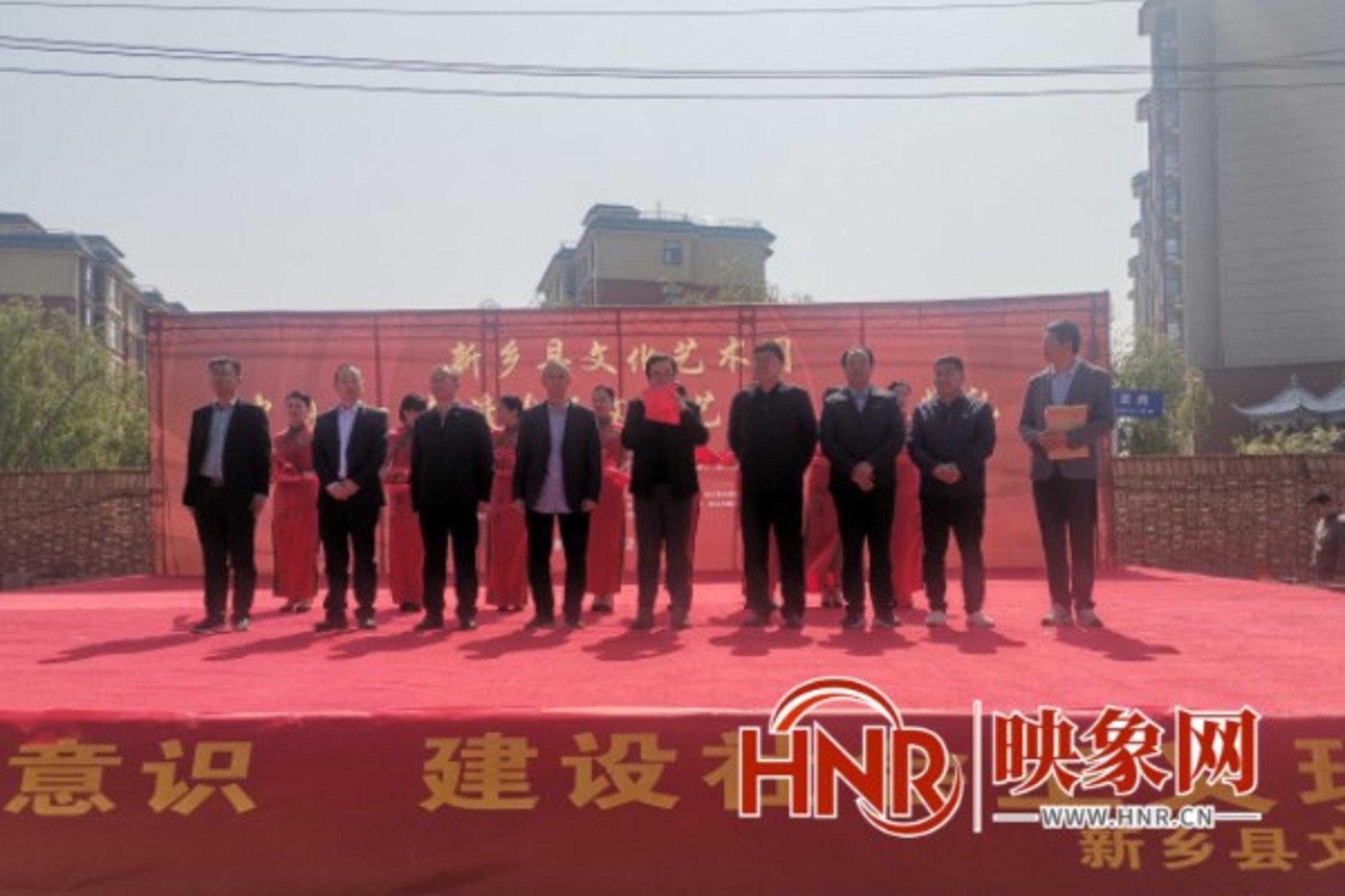 八柳渡古玩文化艺术城开业暨首届古玩交流大会开幕