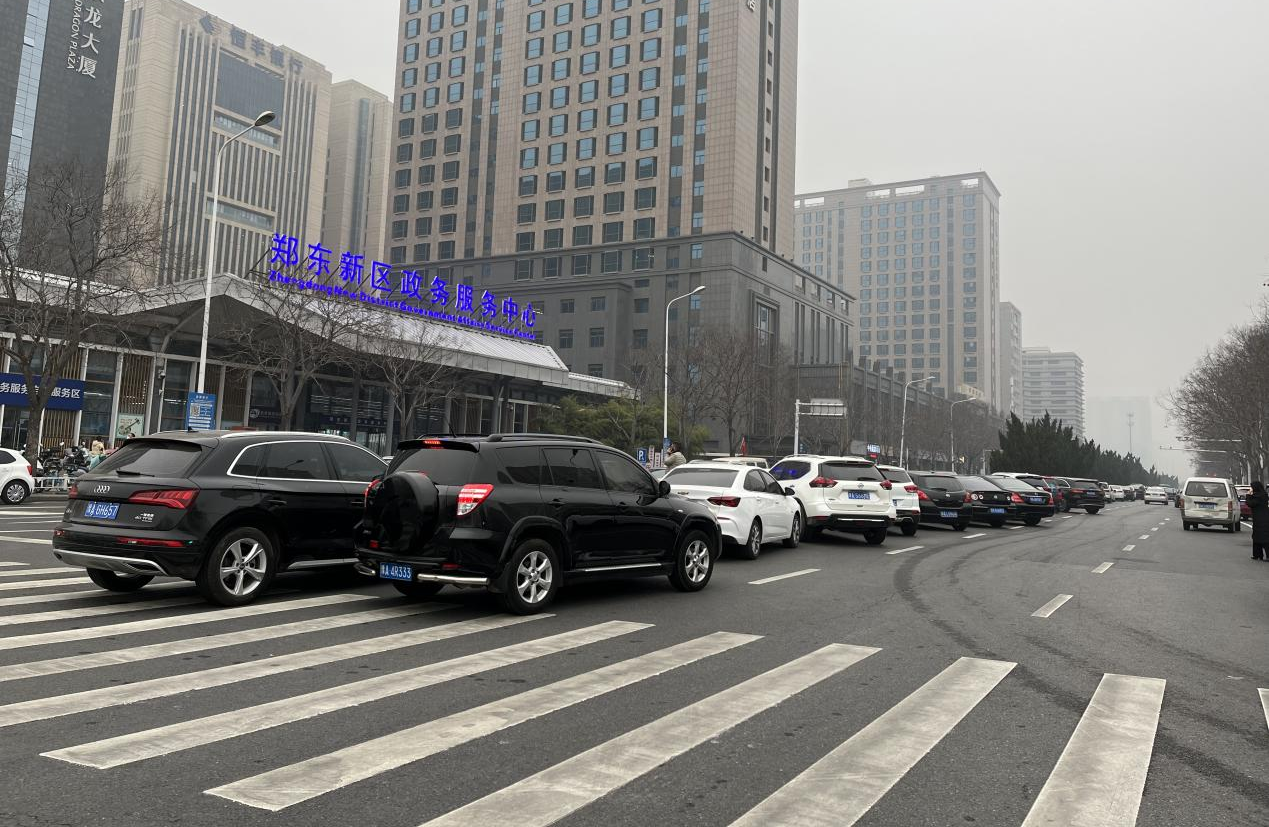 郑州郑东新区停车环境大变身升级改造增颜值