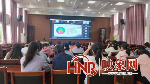 精神明亮 共同成长 开封市示范区第三学区召开班主任培训会
