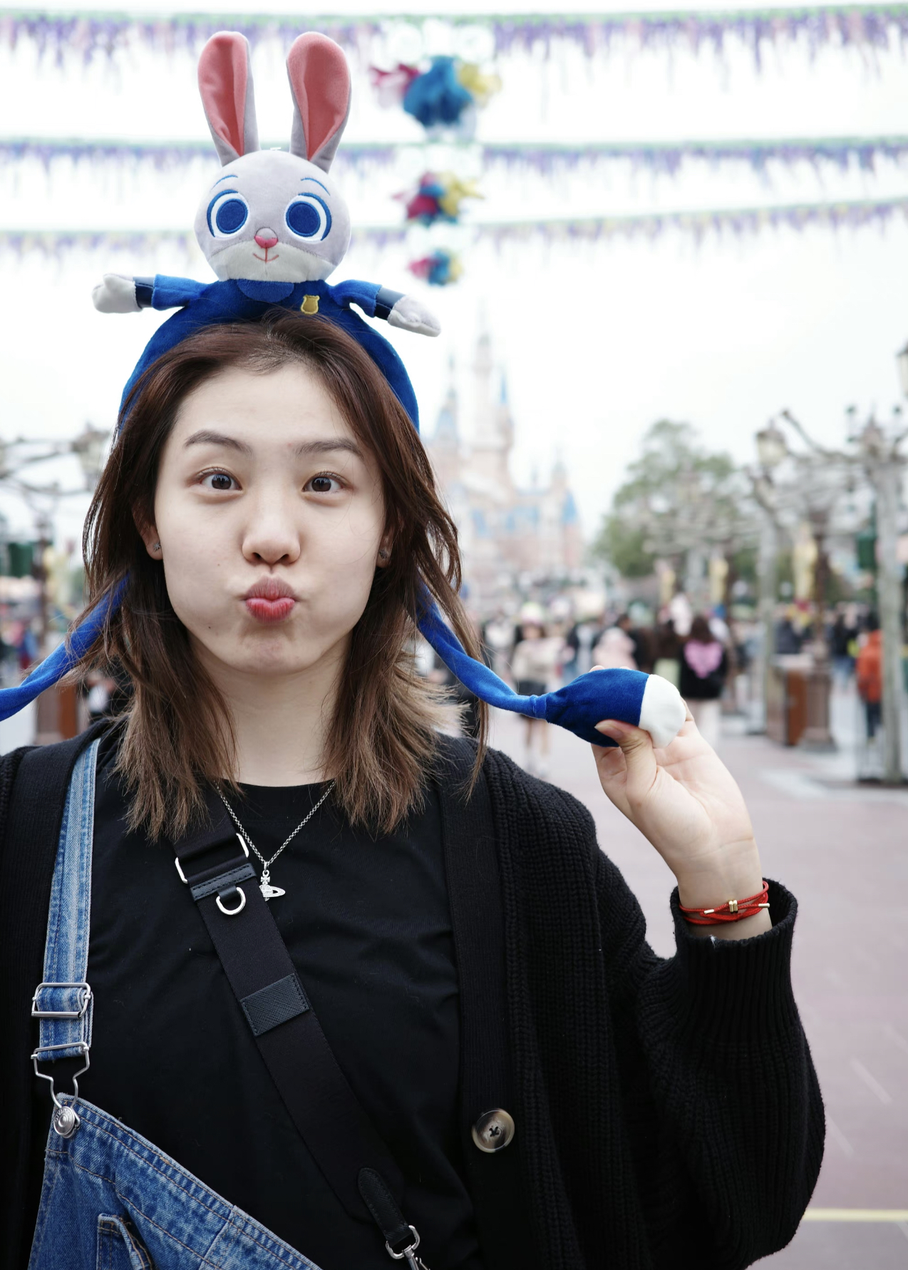 中国女篮亚洲杯夺冠启蒙教练评河南籍女篮队员张茹低调且坚韧