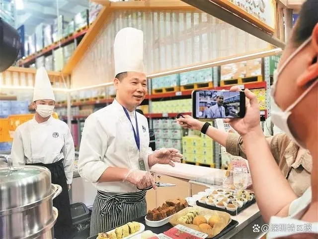体现抢疯了的句子_山姆泡面桶炒至500元仍遭疯抢_炒泡面深夜食堂