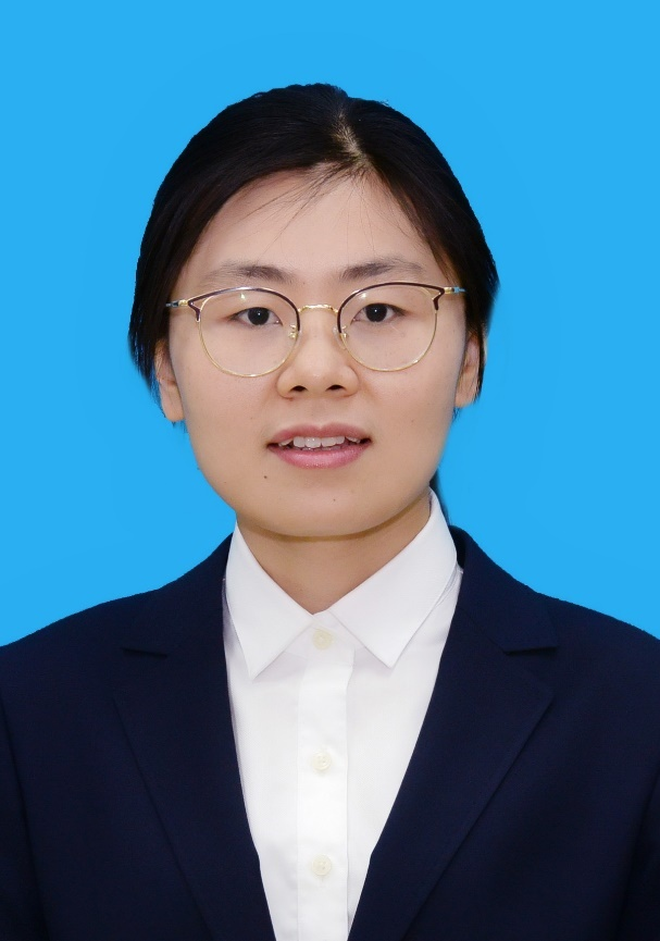 首页>云上热点>正文>王雪源老师中学历史一级教师,郑州八中优秀班主任