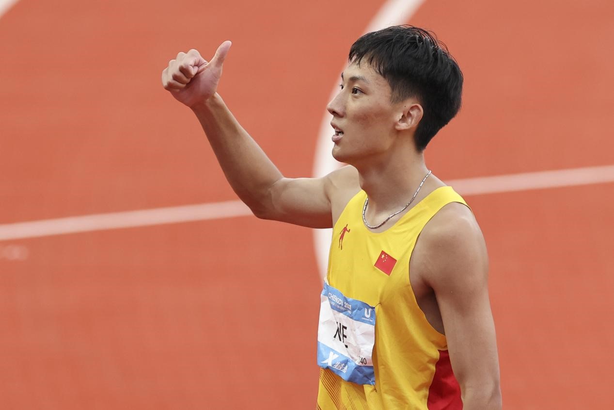 河南名将谢智宇夺得成都大运会男子400米栏铜牌创下个人最好成绩