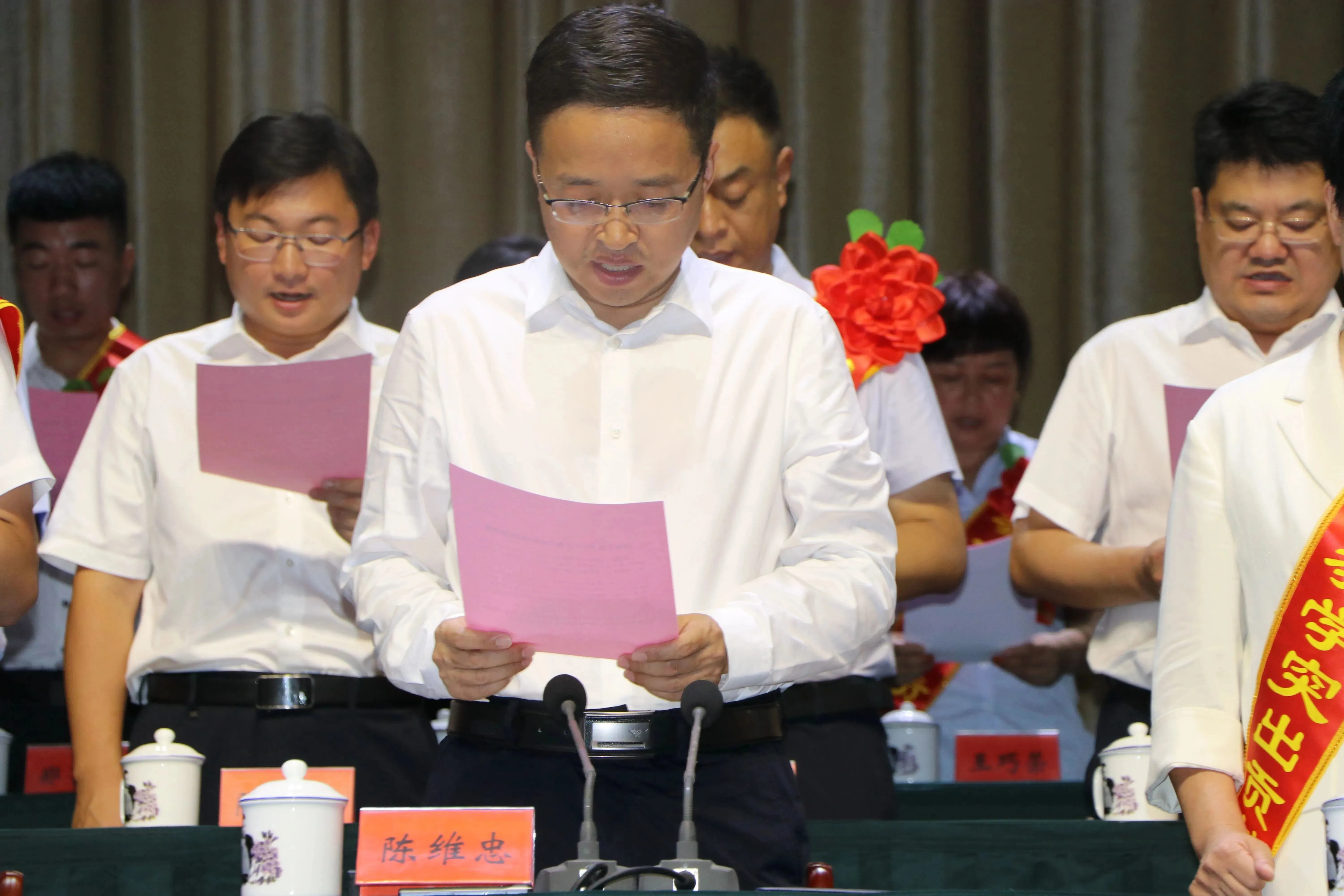 开封>我在开封挺好的>正文>陈维忠号召全县老师要"传道""授业""解惑"