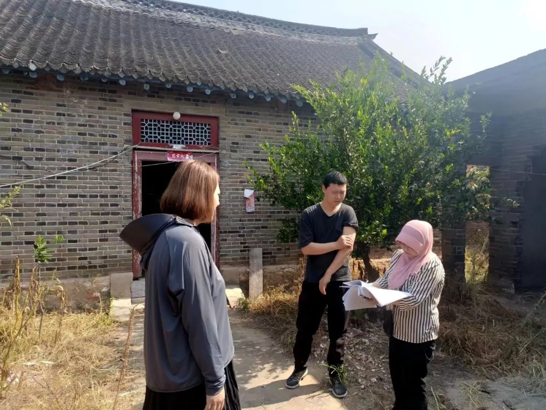 南阳市卧龙区石桥镇开展新申请低保户入户走访核查工作